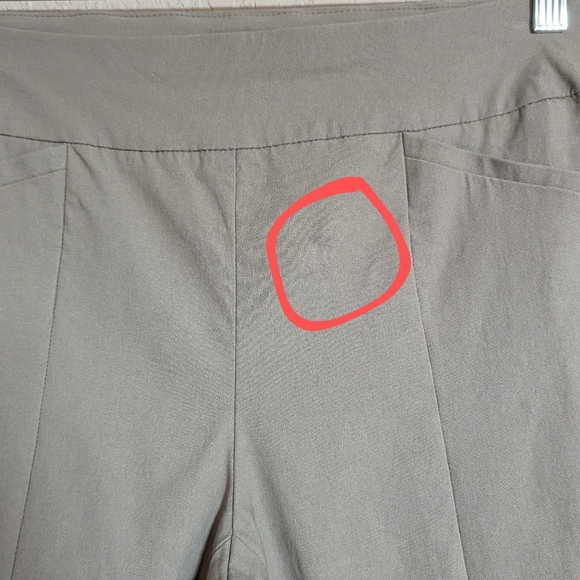 Chico's So Slimming Size 0.5( 6 ) Pull on Pants Stretch Slim St Leg Green - Picture 4 of 12